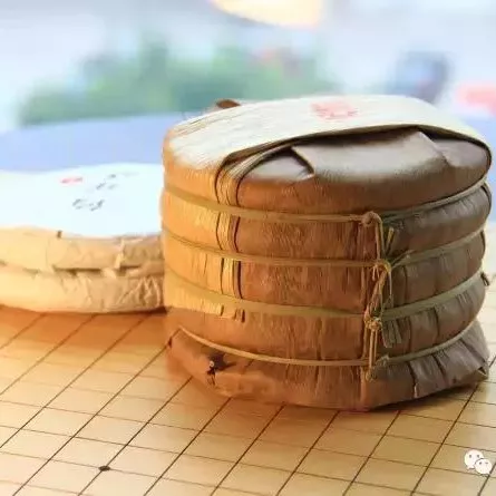 茶叶礼品袋手提袋如何选择？