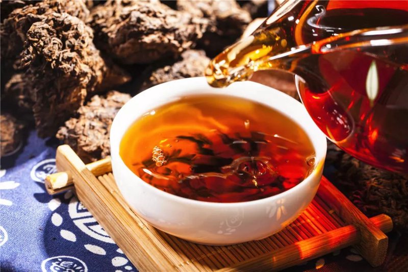 普洱茶饼，如何挑选？